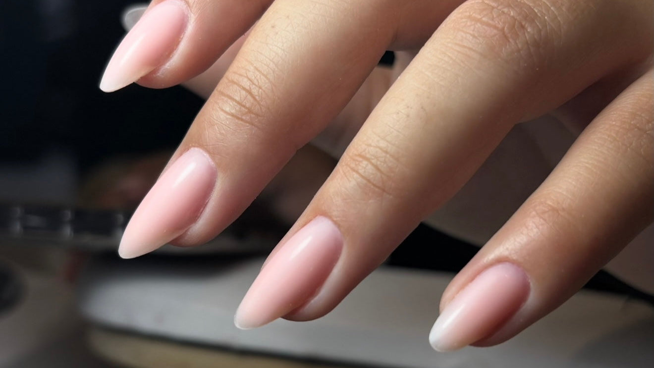 06 LIGHTY PEACH-  GEL UV